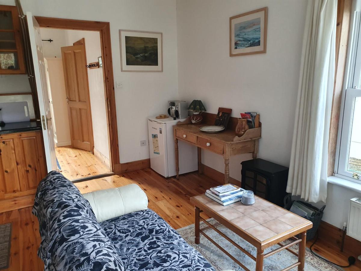 Cosy Self Contained Cottage With Stunning Views Killaloe Exteriér fotografie