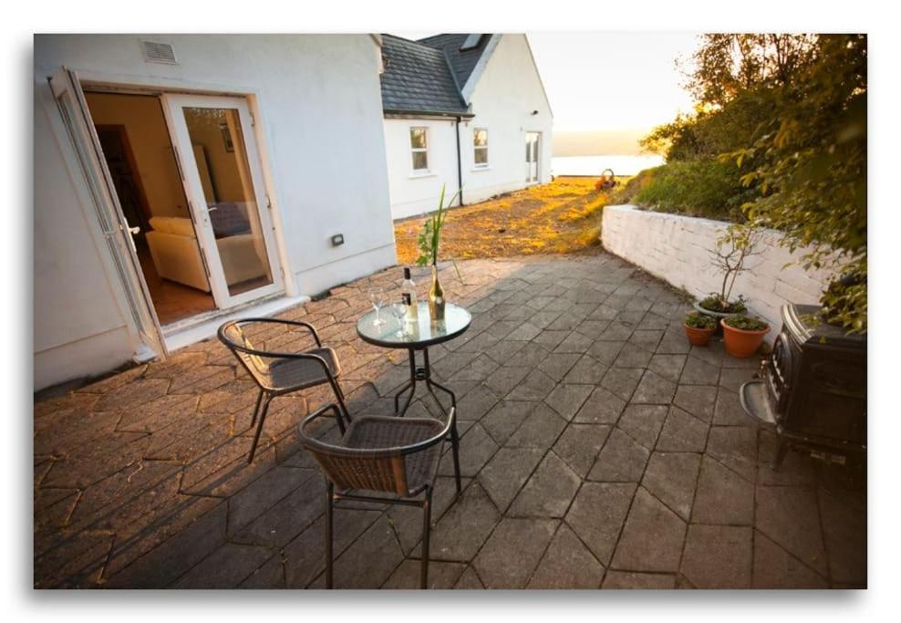 Cosy Self Contained Cottage With Stunning Views Killaloe Exteriér fotografie